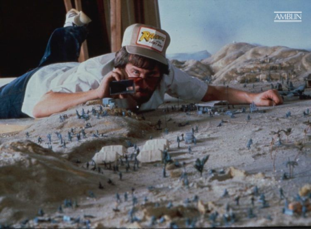 A huge location shoot is all about getting the tiny details right. Spielberg pre-plans his shot concepts using a miniature layout and a widescreen eyepiece for framing on Raiders of the Lost Ark.